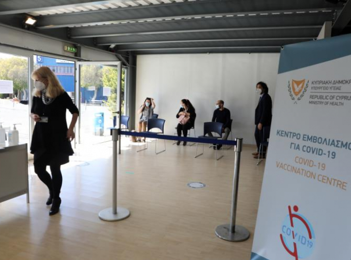 Διαθέσιμα 15,000 ραντεβού για εμβολιασμό το Σάββατο για ηλικίες 57 και 58